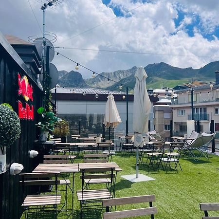 Hotel Kathmandu Pas De La Casa Zewnętrze zdjęcie