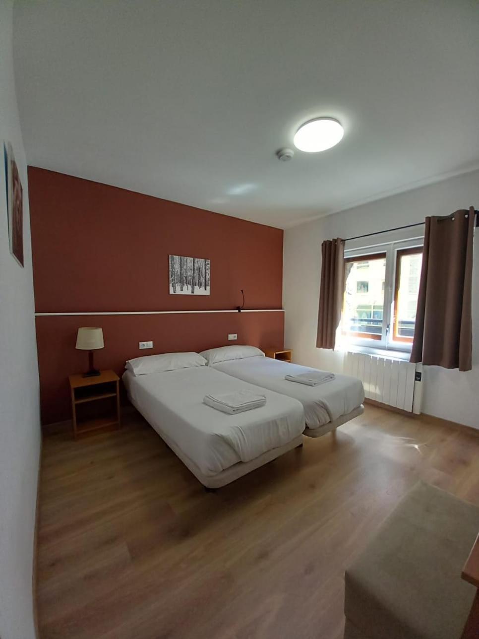 Hotel Kathmandu Pas De La Casa Zewnętrze zdjęcie